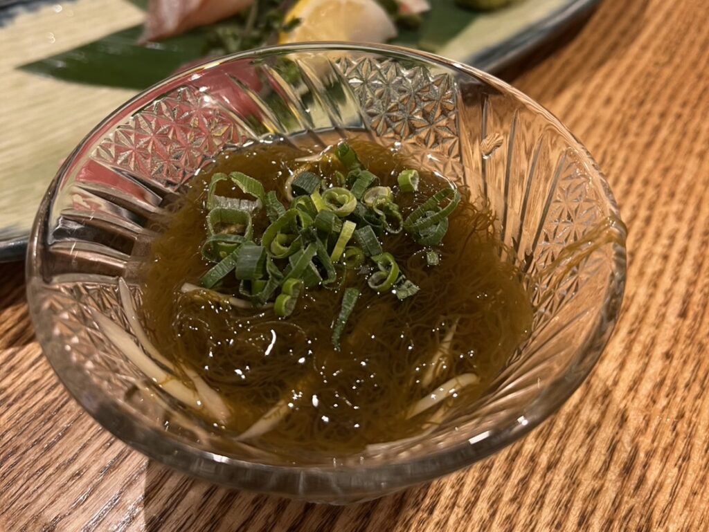 大衆割烹TAKEYAのもずく酢