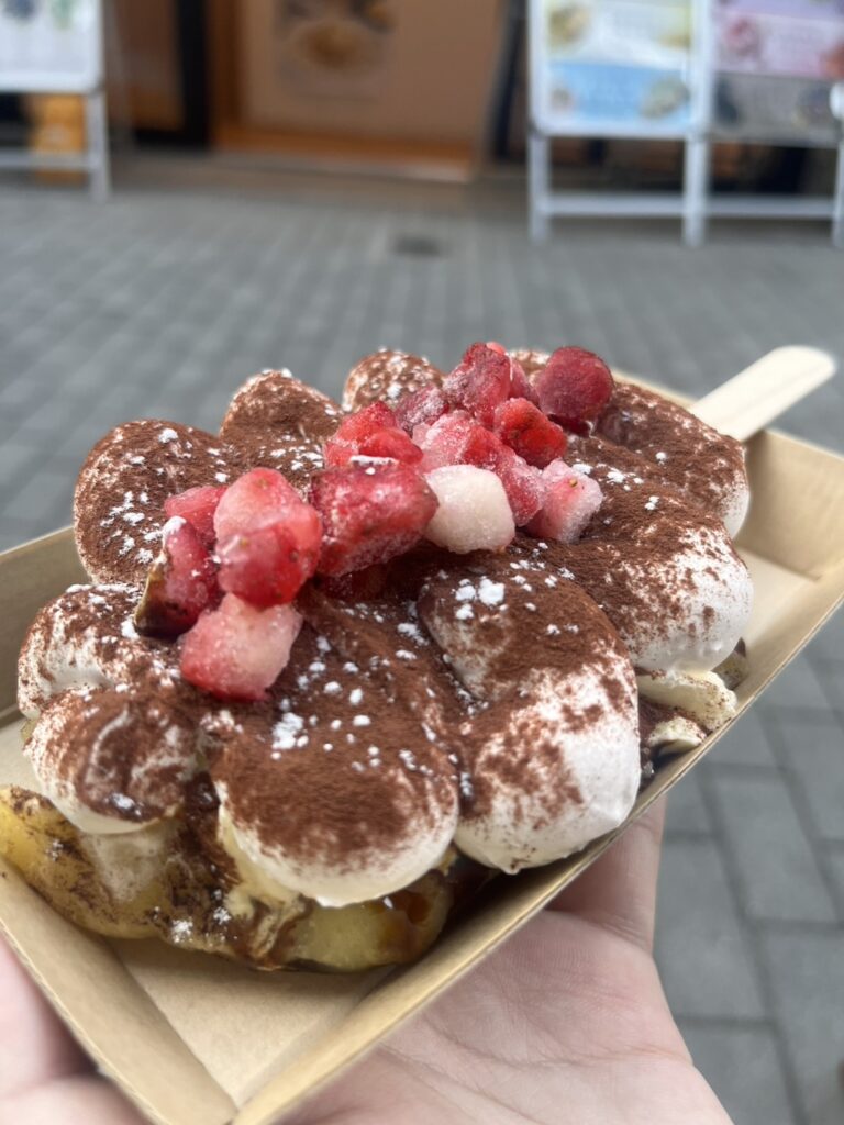 小江戸川越本町テラスのサクサクもちもちの新食感『クロッフル』