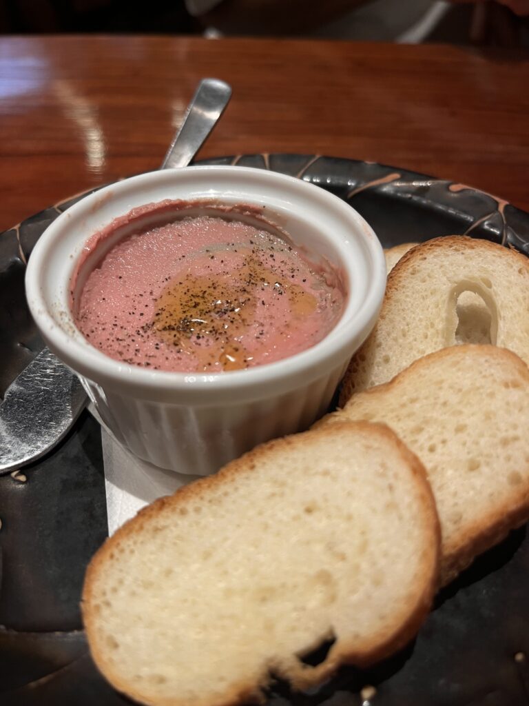 non lavora massaの鶏レバーのムース