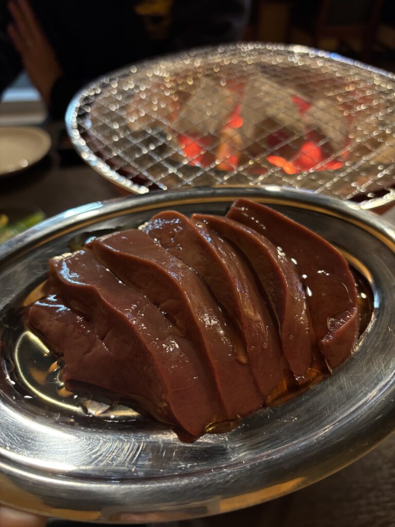 ホルモン潤寅のレバー