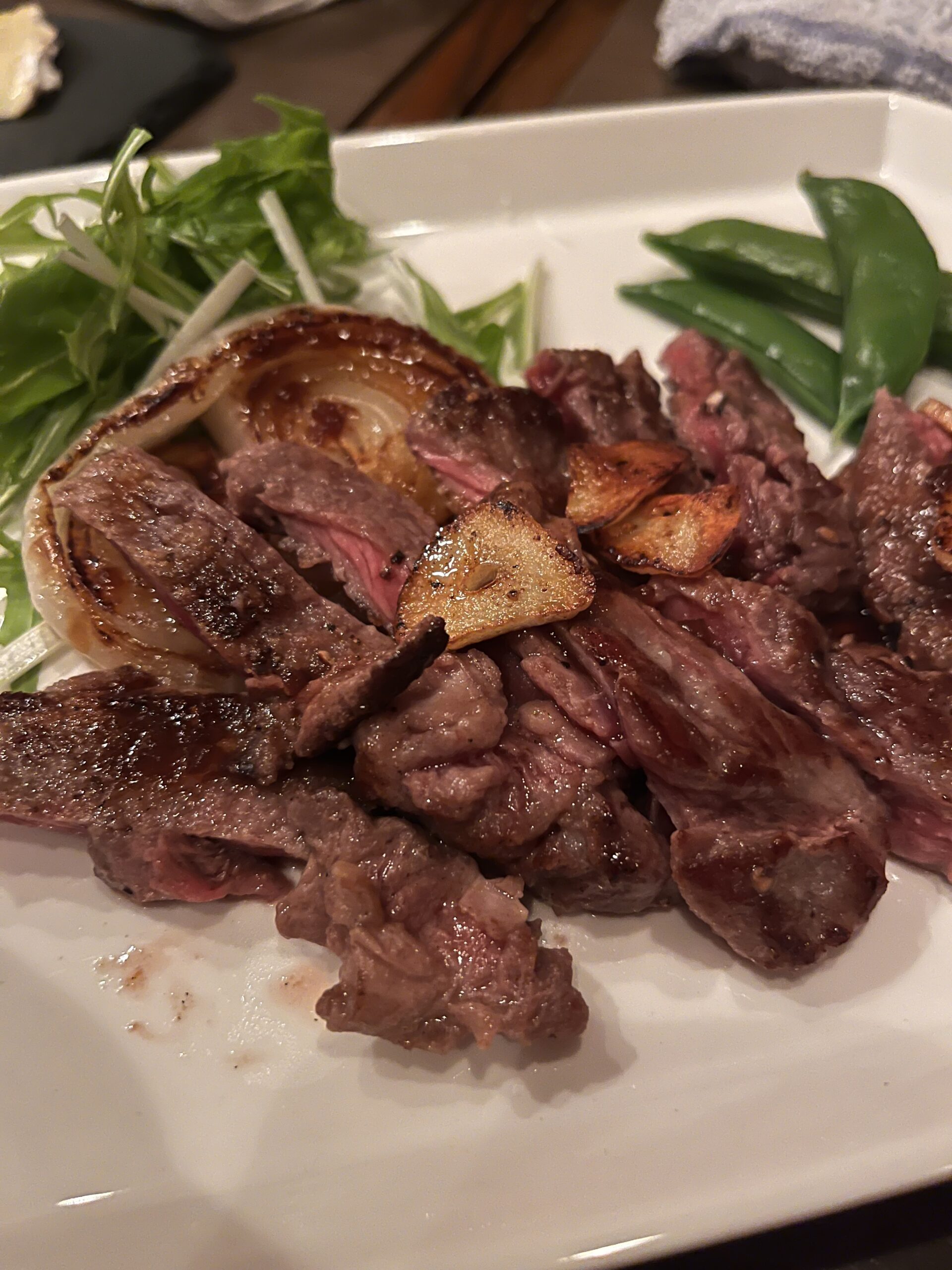 レザンのガーリックステーキ