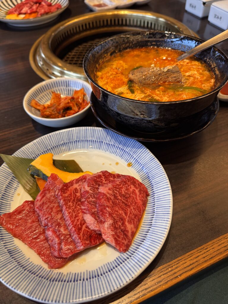 凱旋門のバラエティー定食